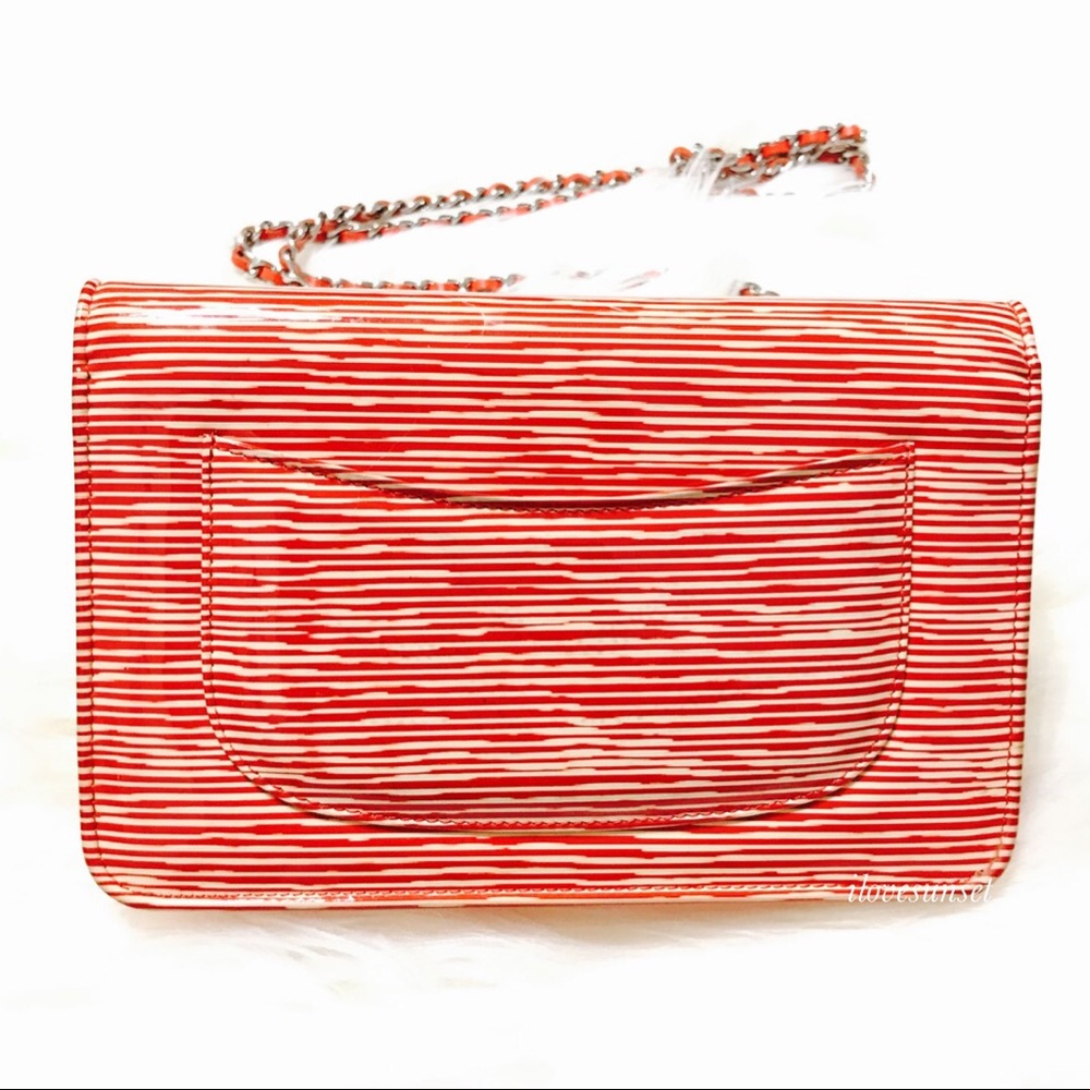 {CHANEL} ULTRA RARE Red Stripes Patent WOC - Picture 2 of 9